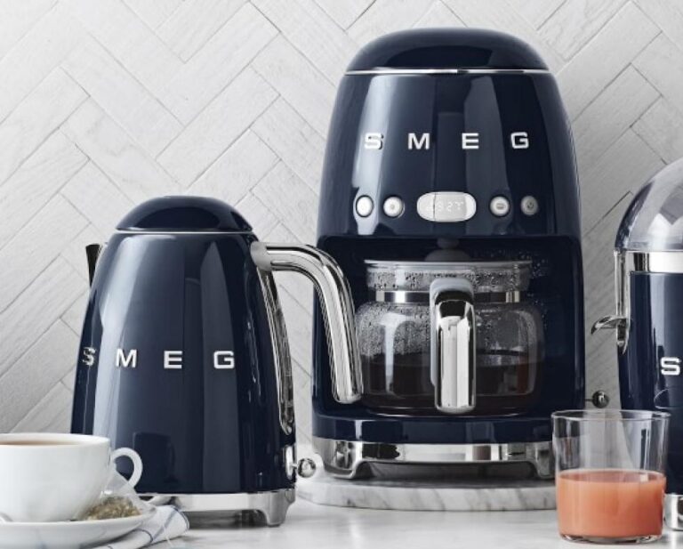 Smeg Kettles and Coffee